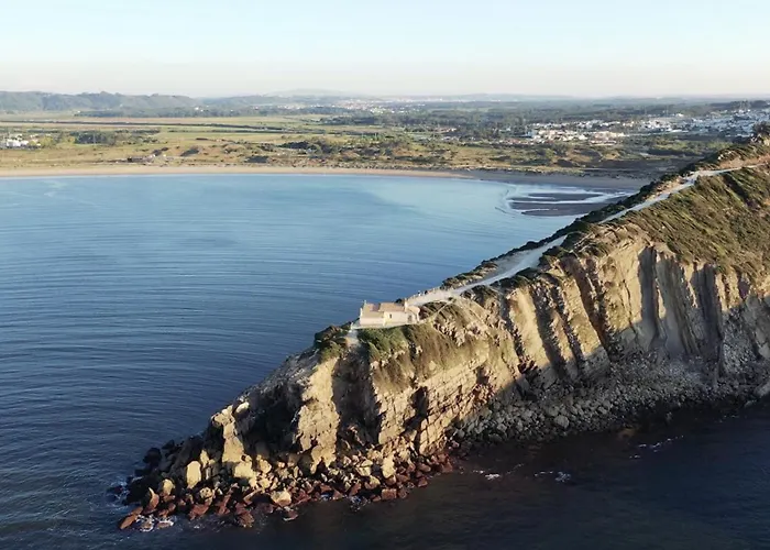 Vale Paraiso - By Sch São Martinho do Porto
