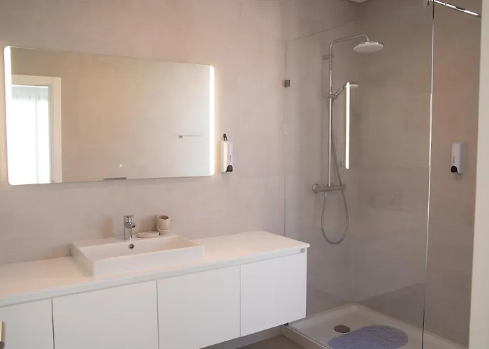 Vale Paraiso - By Sch Willa *