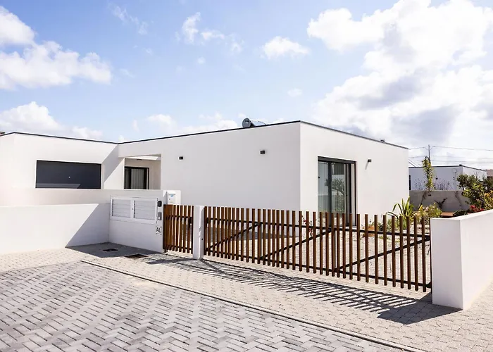 Willa Vale Paraiso - By Sch