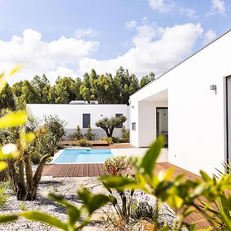 Vale Paraiso - By Sch Сан-Мартинью-ду-Порту